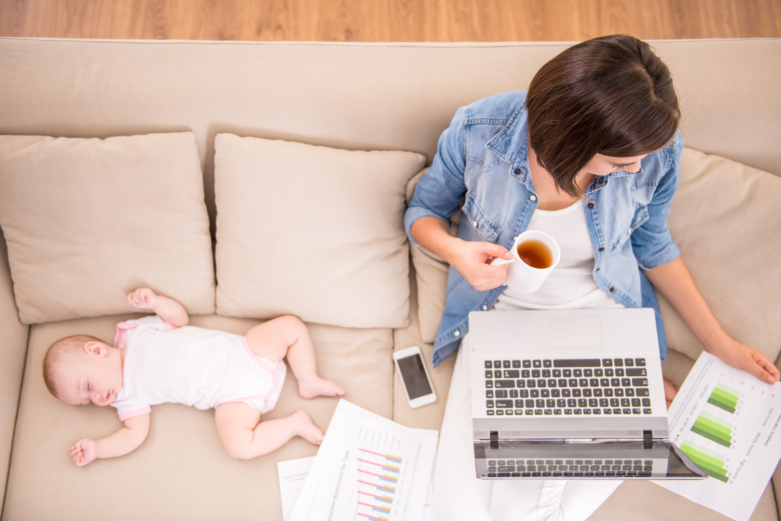 Top,View,Of,Young,Woman,Is,Working,At,Home,And