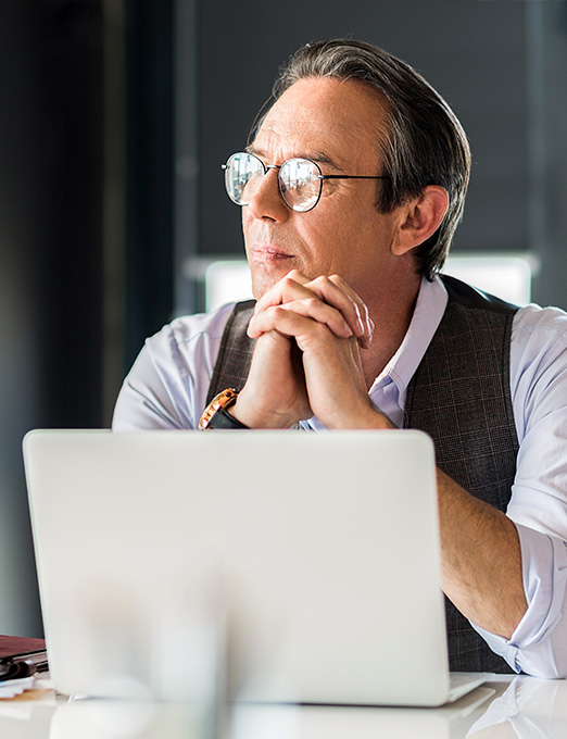 Investor Visa 522x680 1 - Residency and Tourist visa