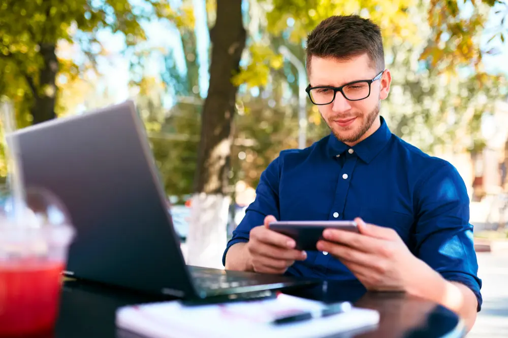 Setting up business in Dubai without a degree